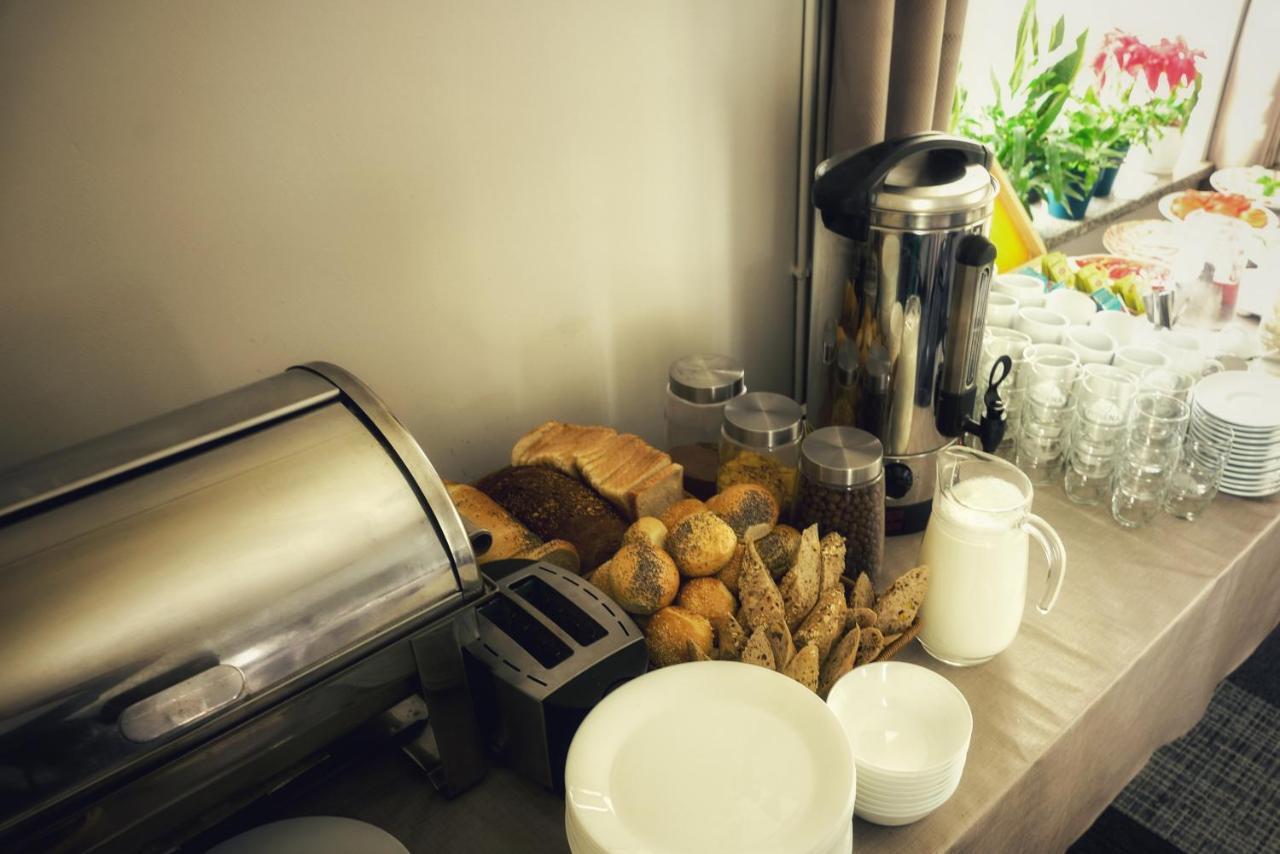 Osrodek Szkoleniowo Wypoczynkowy Gopr Hotel Duszniki Zdroj Luaran gambar