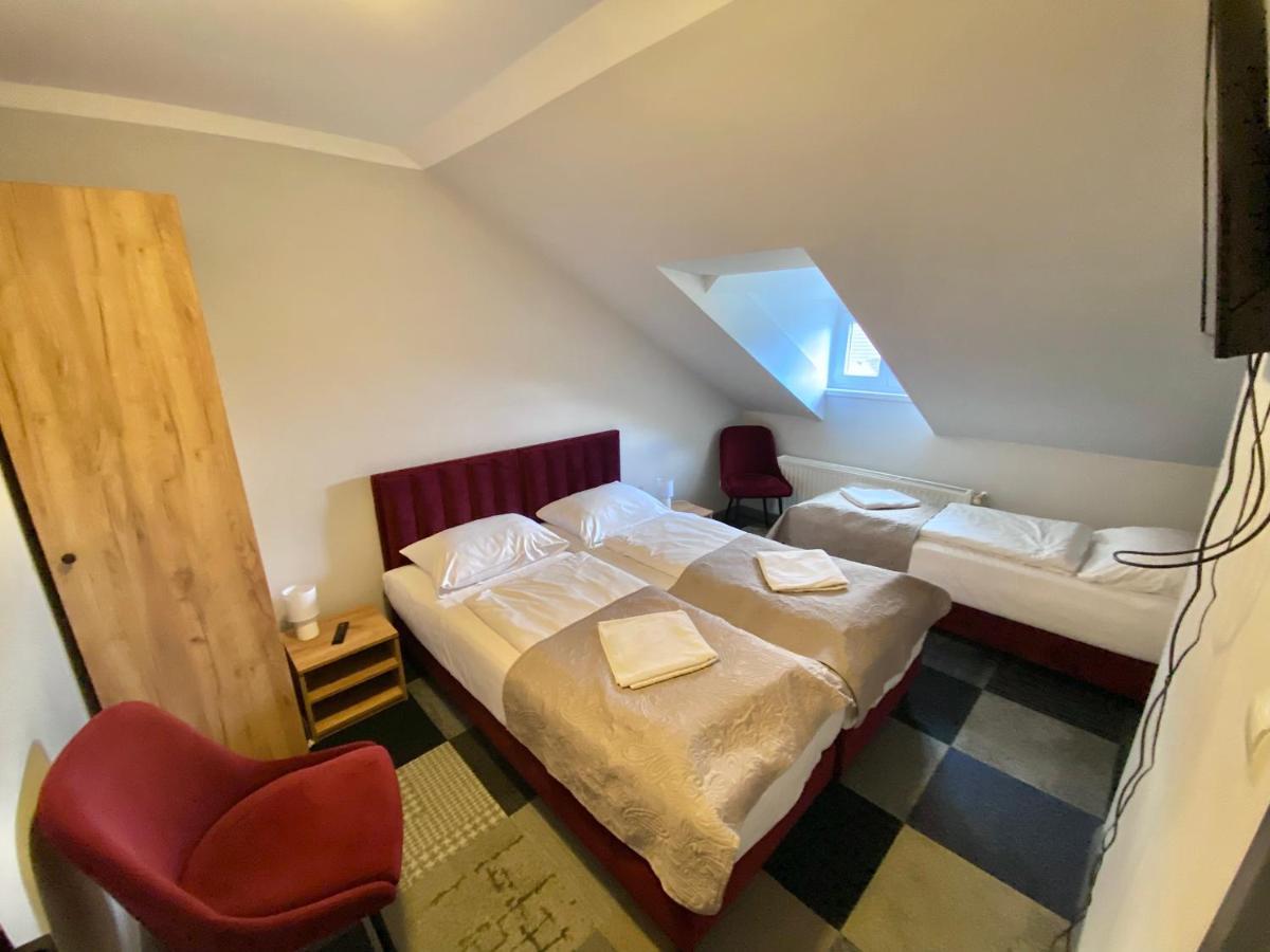 Osrodek Szkoleniowo Wypoczynkowy Gopr Hotel Duszniki Zdroj Luaran gambar